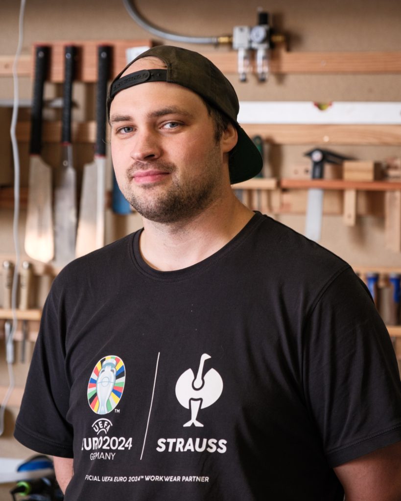 Portrait des Metallbauers Christian Tippe